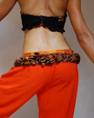 Ekpiri Rasselgürtel L