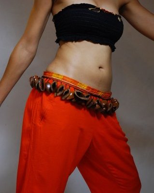 Ekpiri Rasselgürtel S