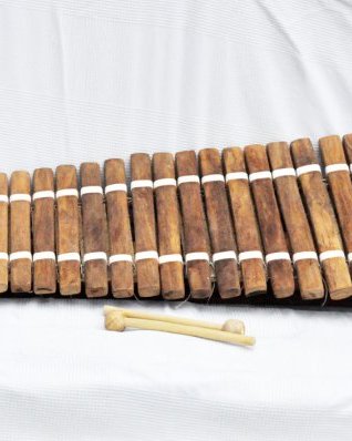 Bobo diatonisches Balafon Instrument 22 Klangstäbe