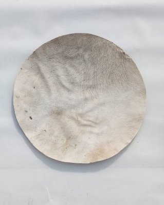 Halbdickes Djembe Eselfell mit Haaren M