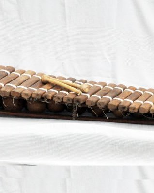 Bobo diatonisches Balafon Instrument 22 Klangstäbe