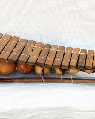 Bobo pentatonisches Balafon Instrument 16 Klangstäbe