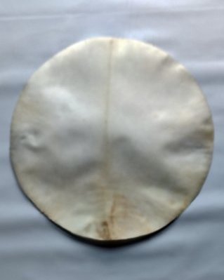 Rasiertes dickes Djembe Elchfell XL